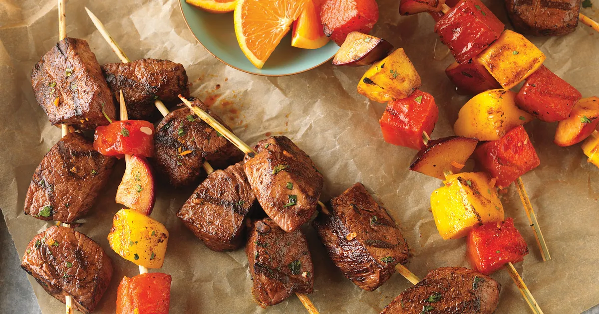 Citrus-Rubbed Beef Top Sirloin & Fruit Kabobs | Beef Loving Texans | Beef Loving Texans is your one-