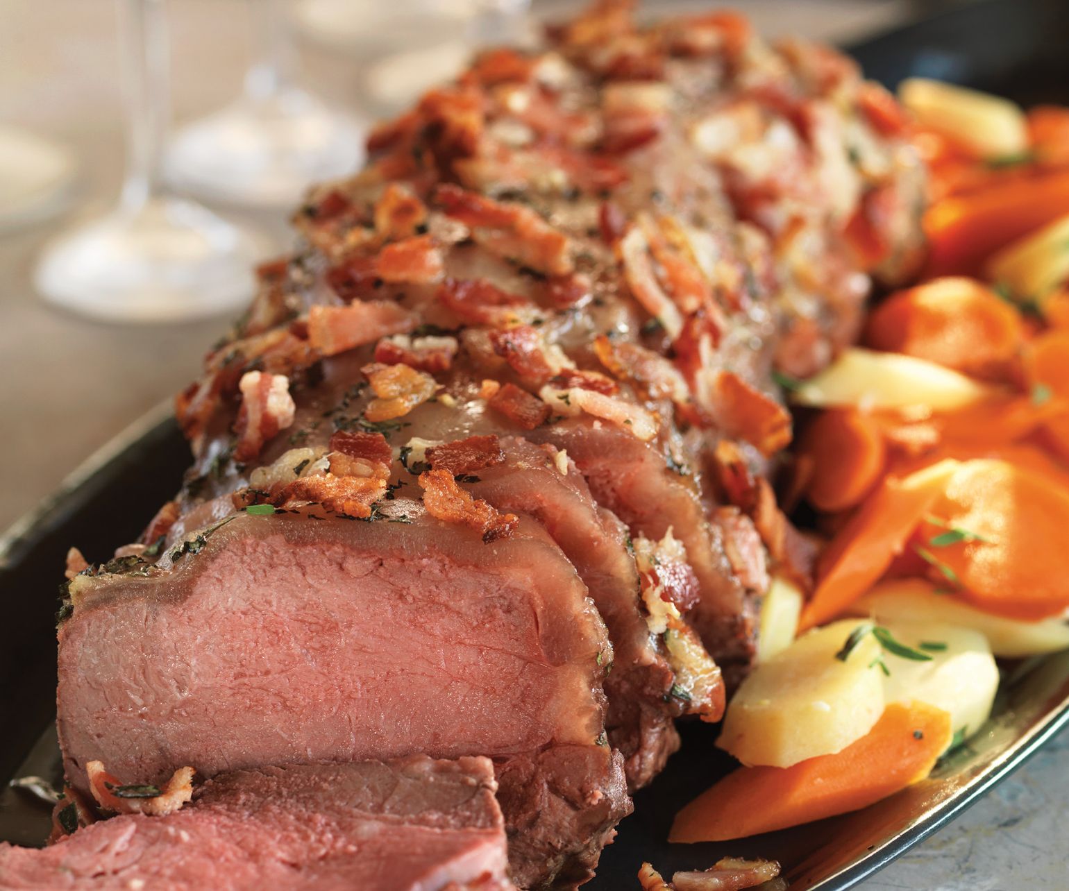 Bacon & Tarragon-Topped Beef Roast