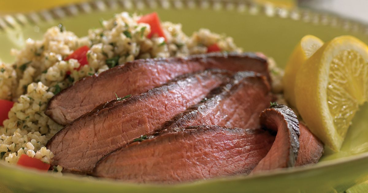 Grilled Beef and Tabbouleh Salad | Beef Loving Texans | Beef Loving Texans is your one-stop informat