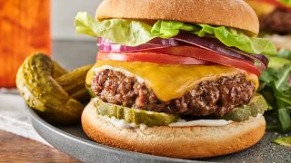 Classic Beef Cheeseburgers