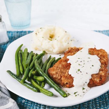 Classic Country-Fried Steaks & Gravy