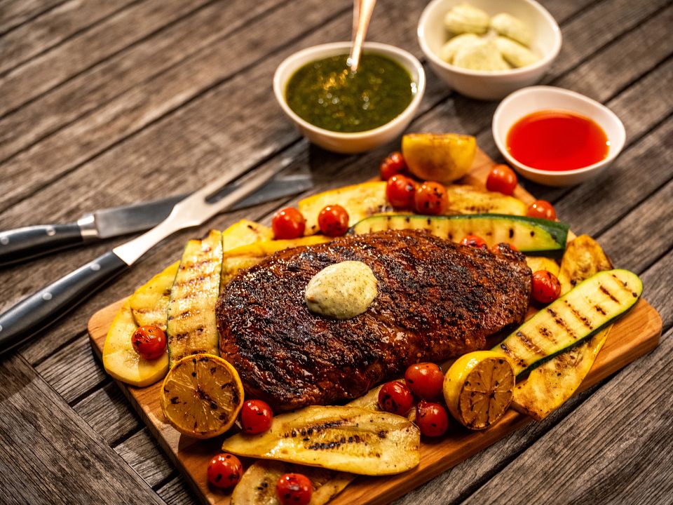 Steak with Veggies Hero_BDIA