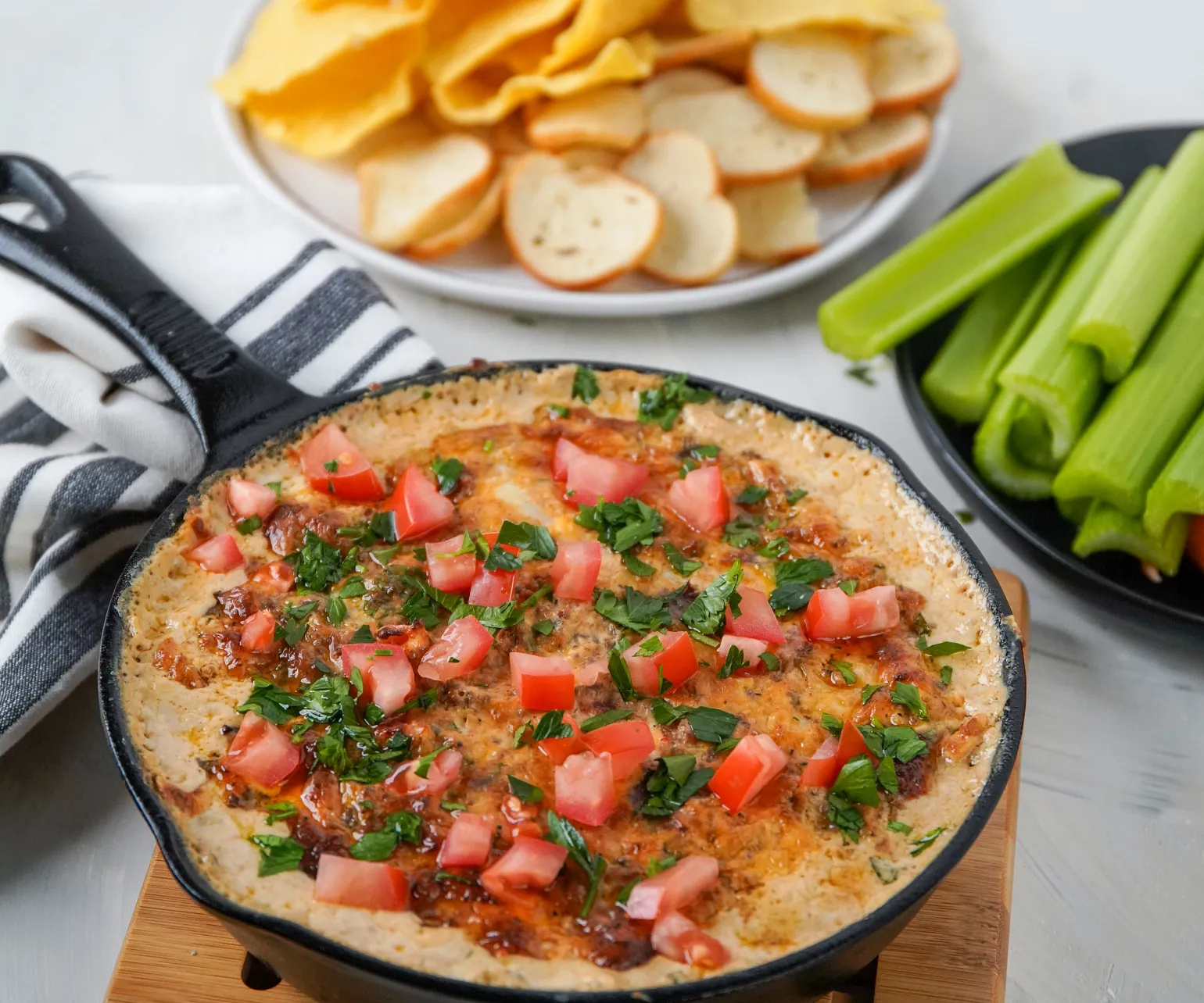 Cheesy Bourbon Hot Brown Skillet Dip