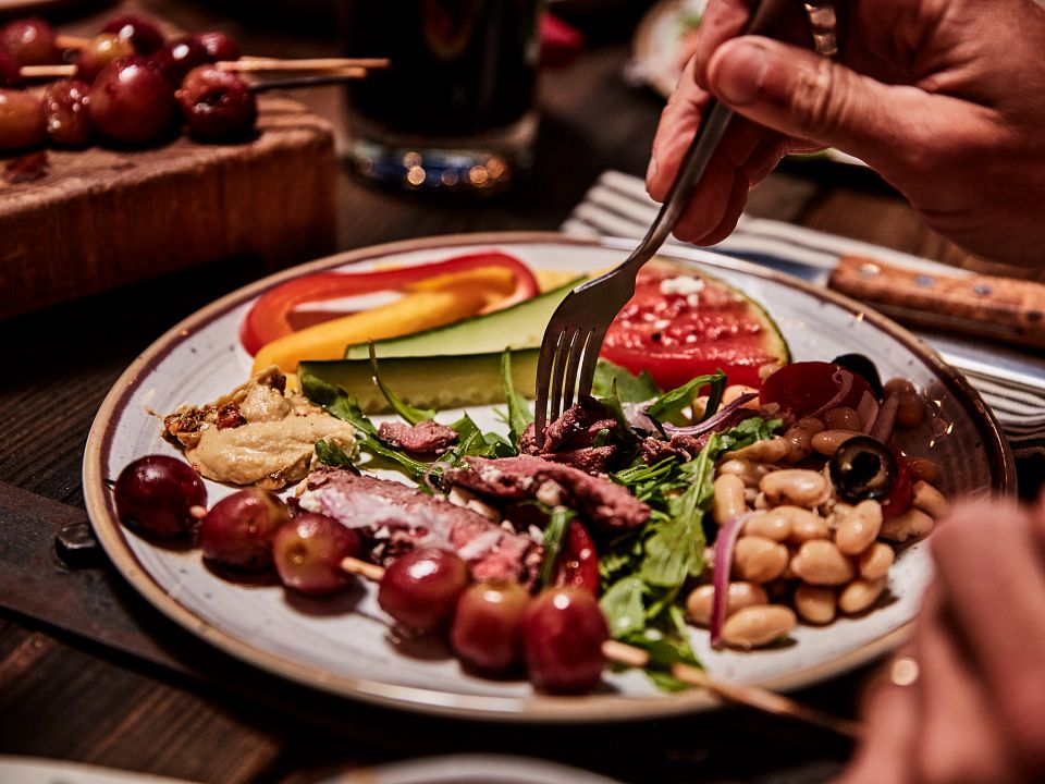 FY22 Summer Grilling Lifestyle Photoshoot - Evening with friends