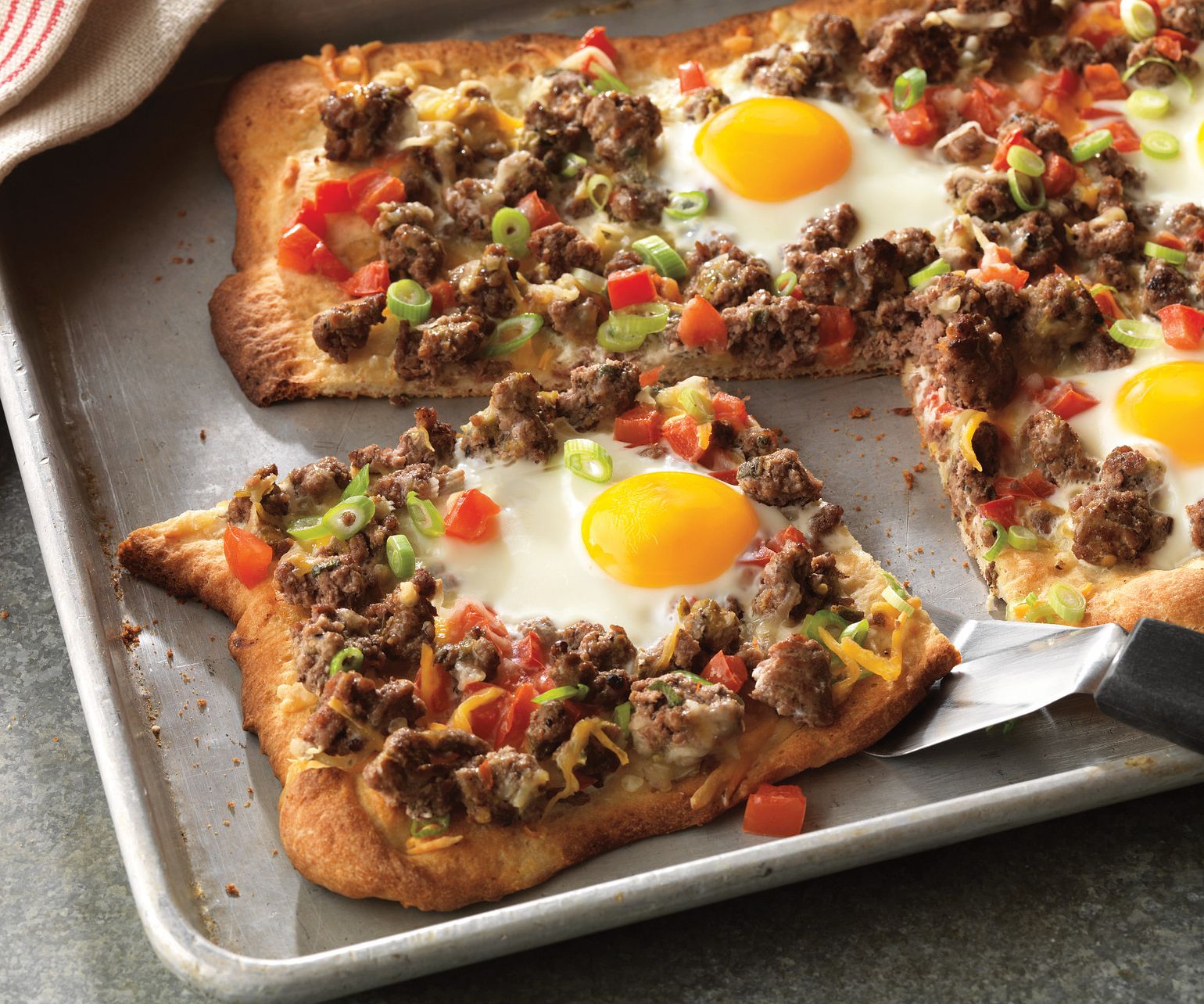 Beef Breakfast Pizza Olé