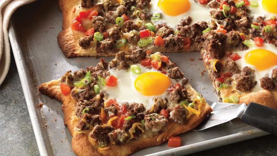 Beef Breakfast Pizza Olé
