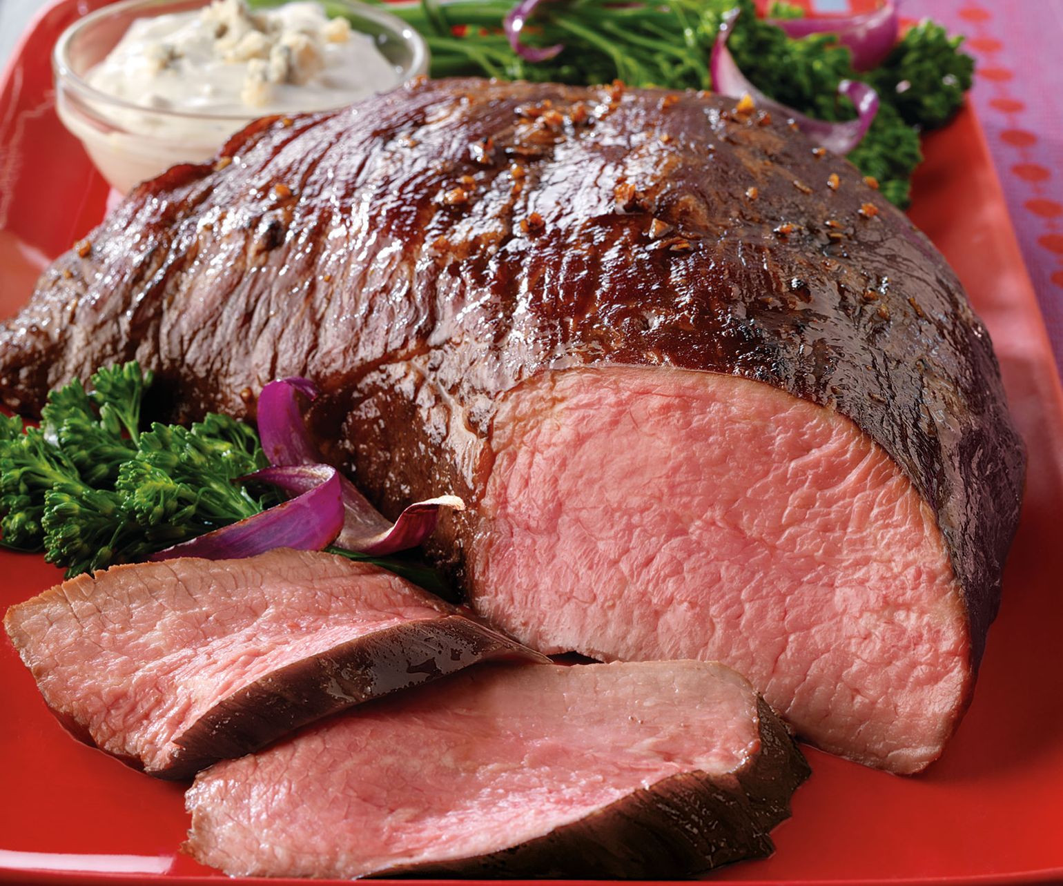 Hearty Glazed Tri-Tip Roast with Creamy Gorgonzola Sauce