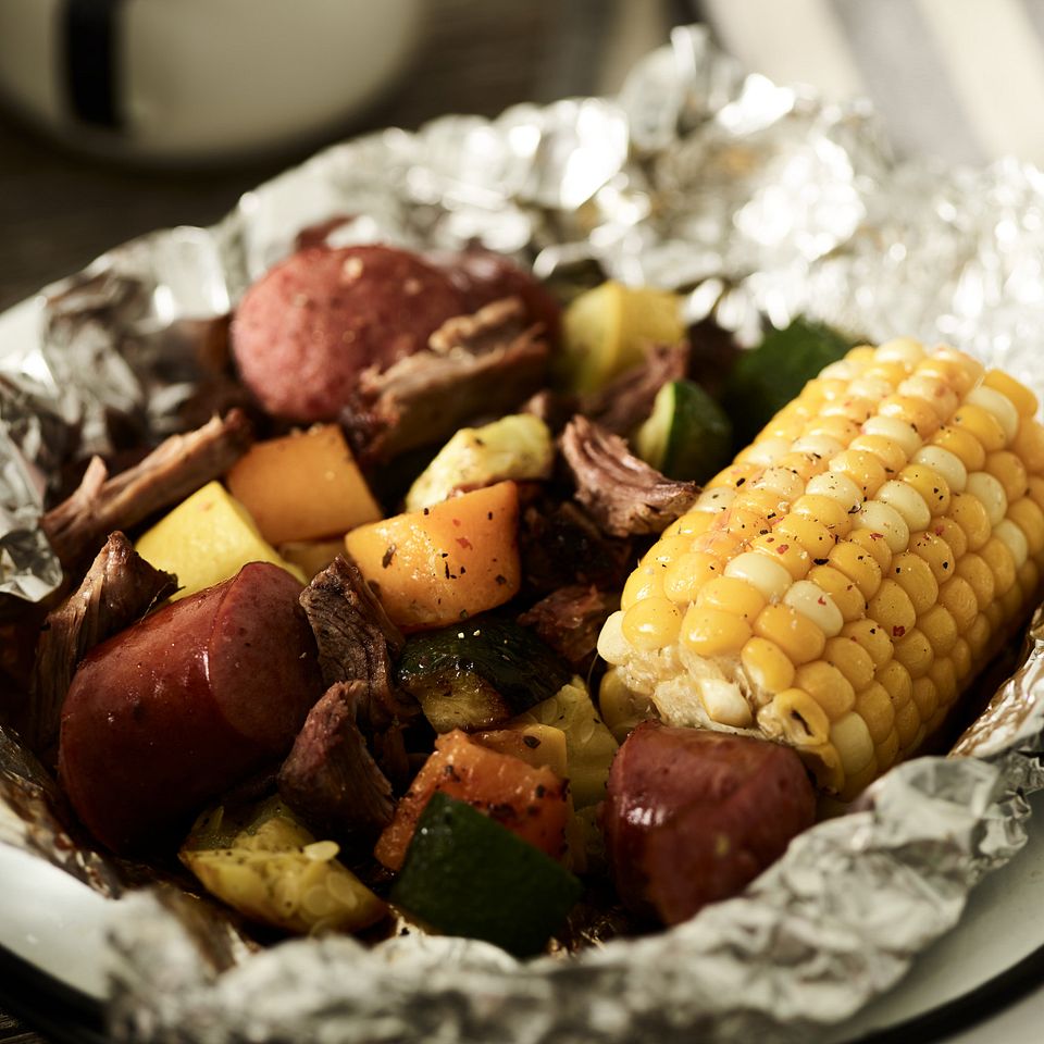 Foil Packet Beef and Vegetable Meal