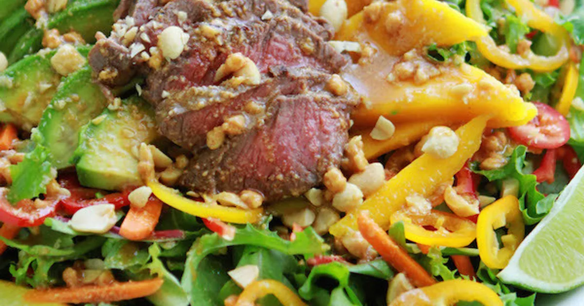 Easy Sirloin Thai Salad | Beef Loving Texans | Beef Loving Texans is your one-stop information cente