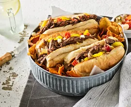 Slow Cooker Italian Beef Sandwich