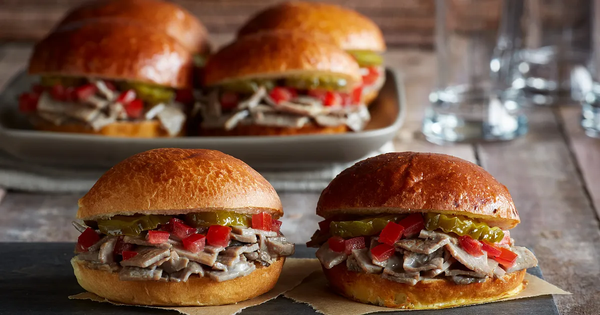 Beef & Cheese Sliders | Beef Loving Texans | Beef Loving Texans is your one-stop information center 