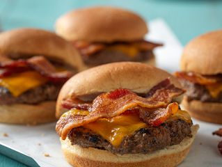 Maple-Bacon Beer Burger