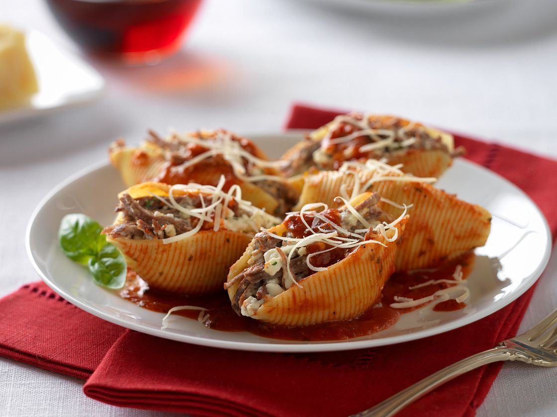 Beefy Italian Stuffed Shells