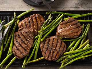 Balsamic Marinated Beef Top Sirloin Steak & Asparagus