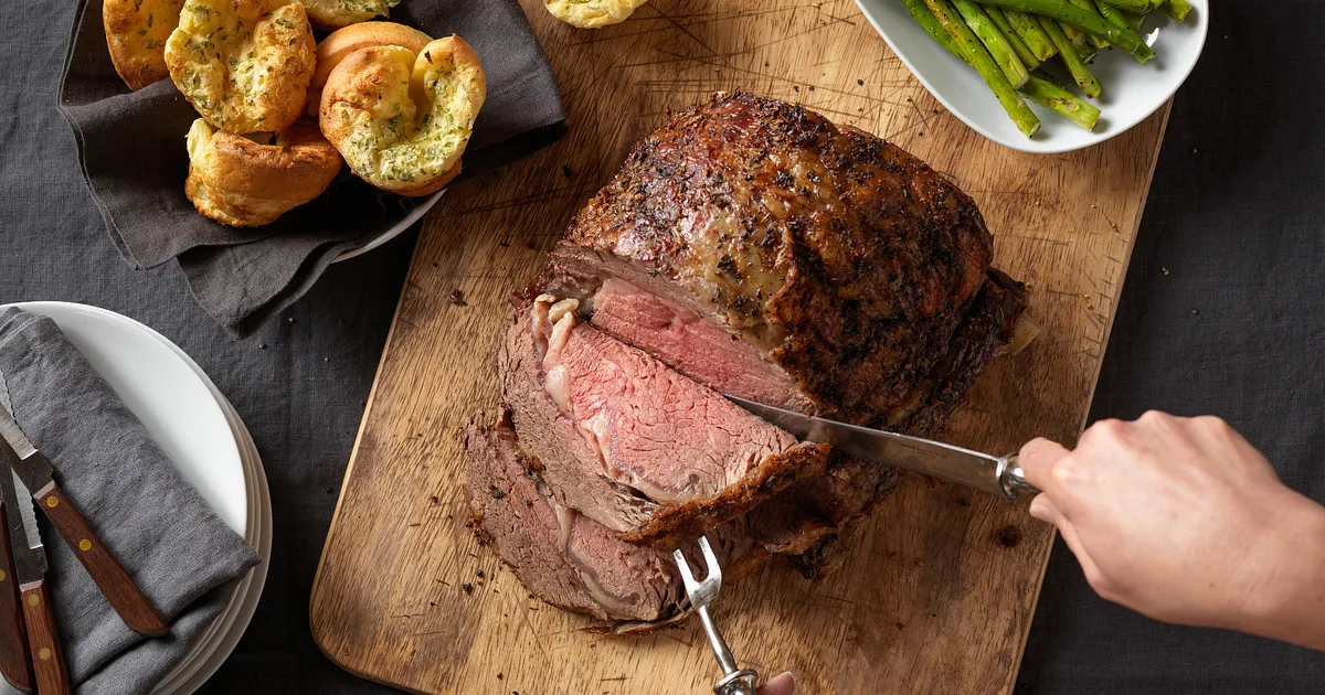 Beef Rib Roast with Yorkshire Puddings | Beef Loving Texans | Beef Loving Texans is your one-stop in