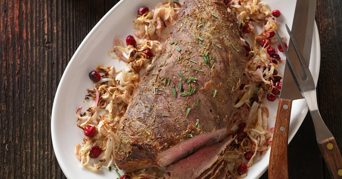 One Sheet Pan Roasted Beef Tri-Tip Roast with Cabbage and Cranberries | Beef Loving Texans | Beef Lo