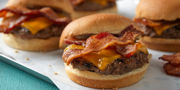 Maple-Bacon Beer Burger
