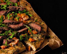 Pesto Steak & Arugula Pizza