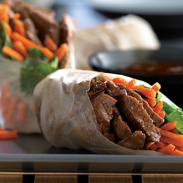 Beef Spring Rolls with Carrots and Cilantro