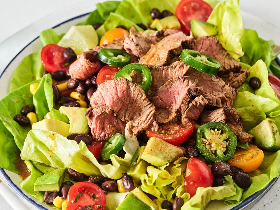 Spicy Beef Chipotle Salad