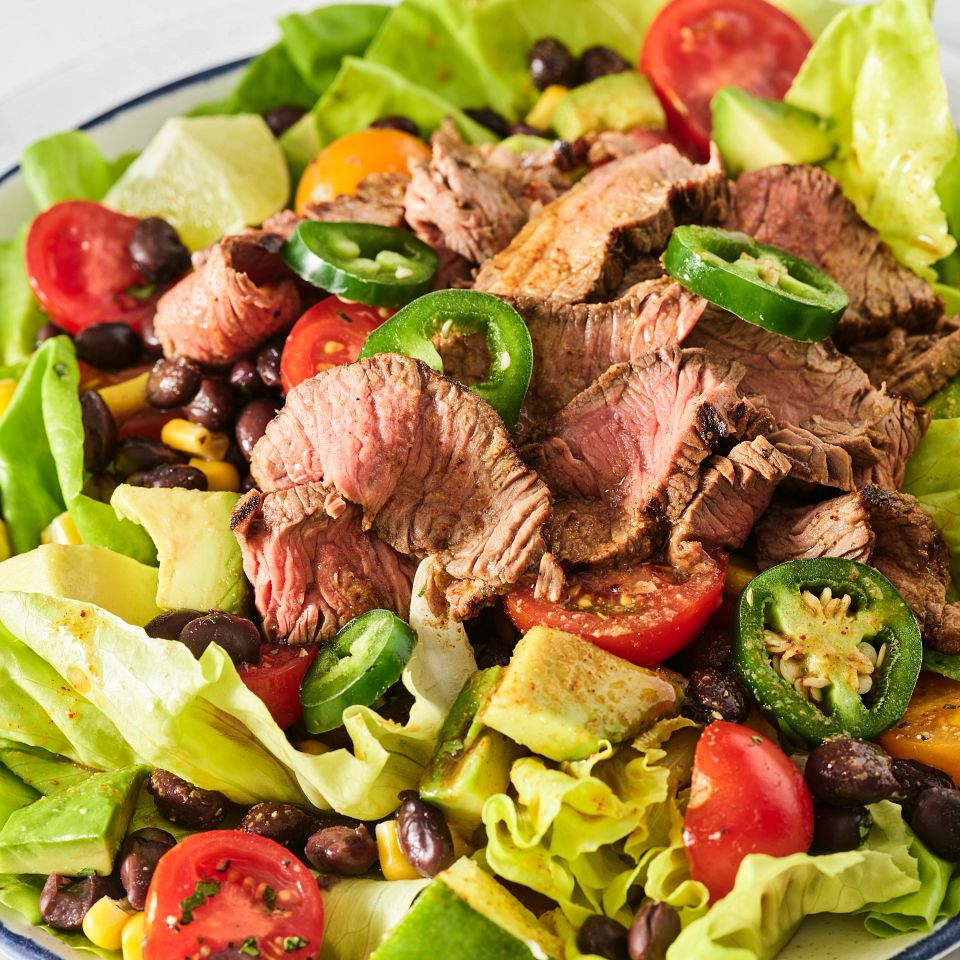 Spicy Beef Chipotle Salad