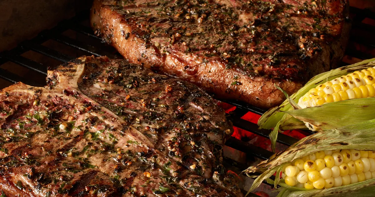 Grilled Porterhouse Steaks with Garlic-Herb Peppercorn Crust | Beef Loving Texans | Beef Loving Texa