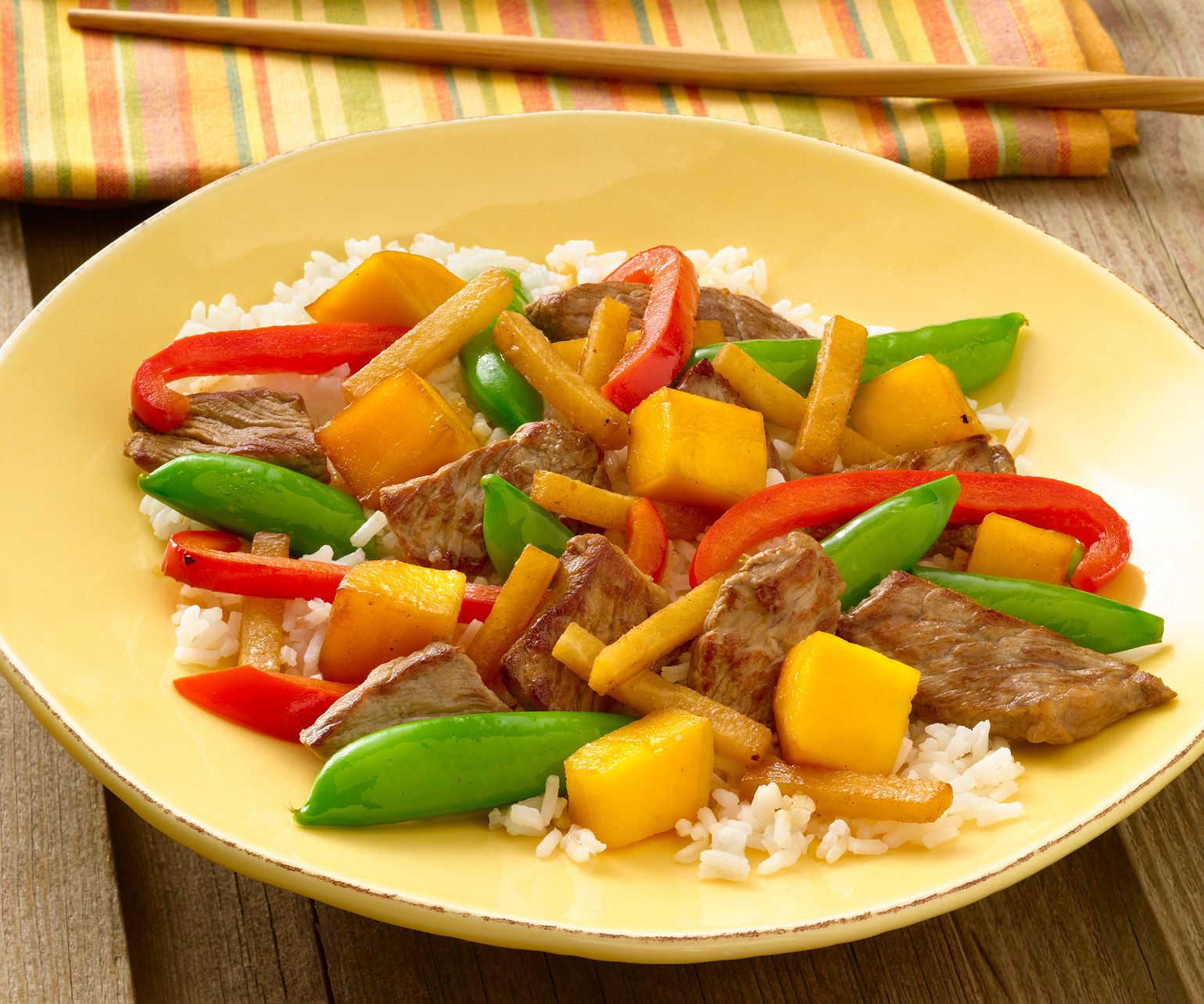 Vegetable-Mango Beef Stir-Fry