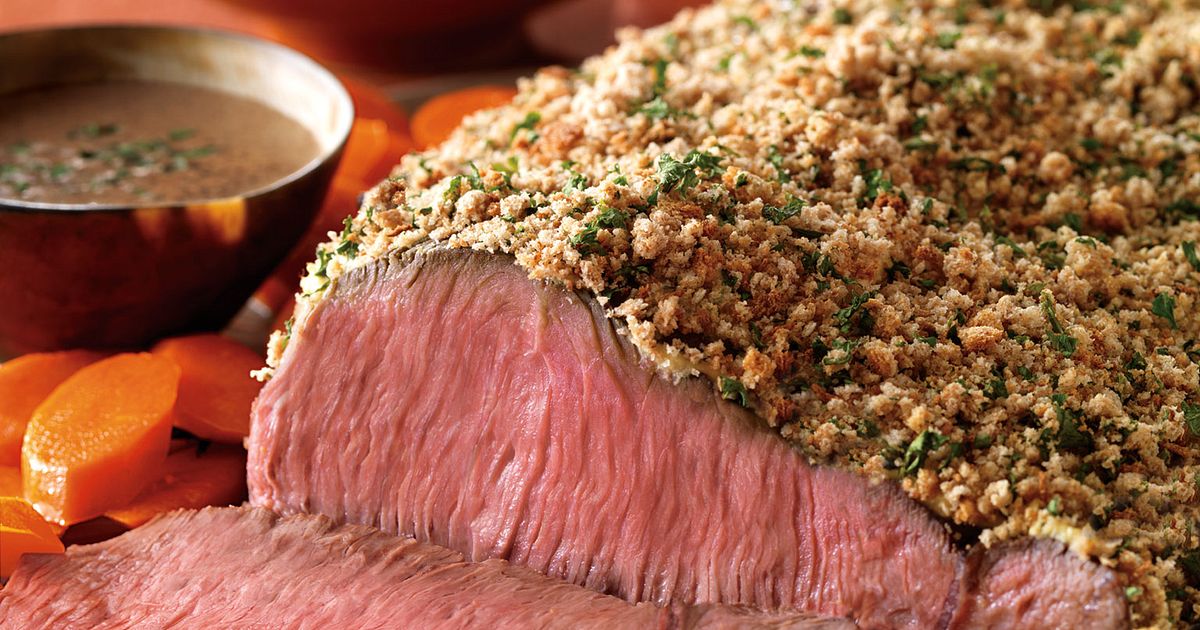 Crumb-Crusted Top Sirloin with Roasted Garlic Potatoes and Bourbon Sauce | Beef Loving Texans | Beef