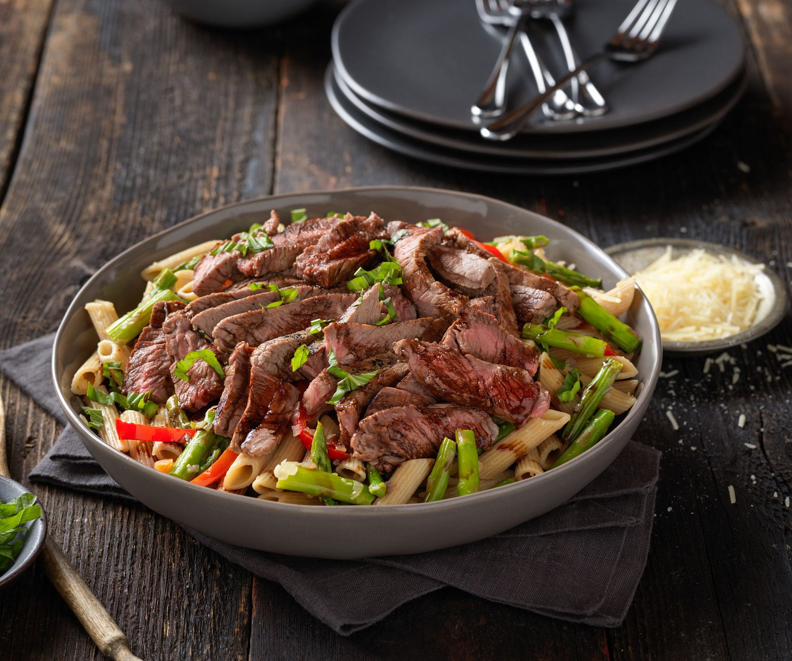 Balsamic Beef Steak Pasta