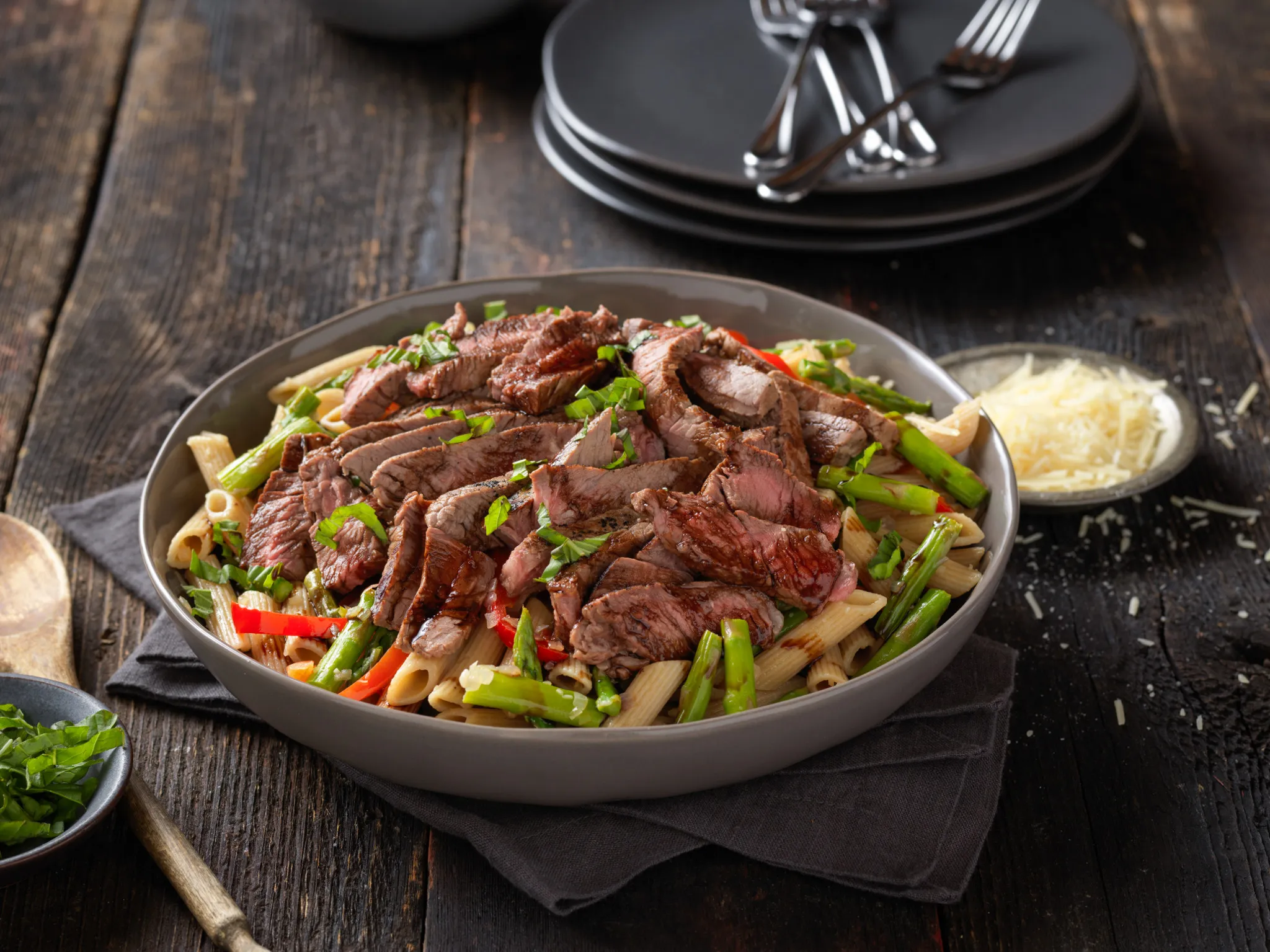 Balsamic Beef Steak Pasta