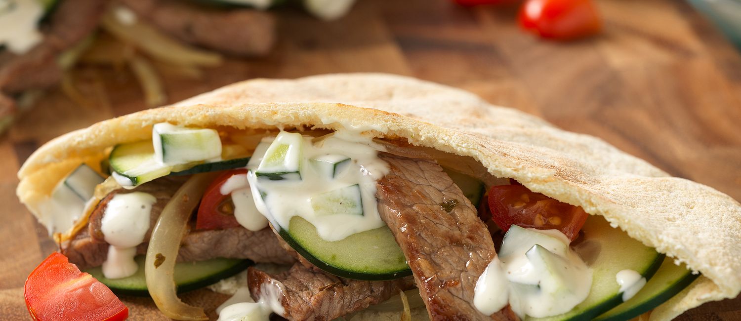 Stir Fried Beef Gyros In Pita Pockets Beef Loving Texans