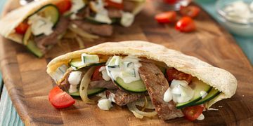 Stir-Fried Beef Gyros in Pita Pockets