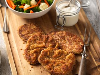 Country Fried Beef Steaks with Spicy Blue Cheese Sauce