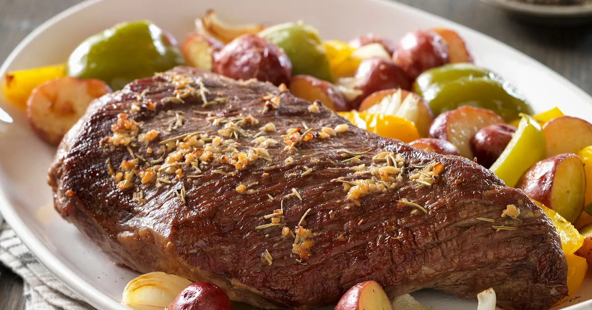 Beef Tri-Tip Roast with Rosemary-Garlic Vegetables | Beef Loving Texans | Beef Loving Texans is your