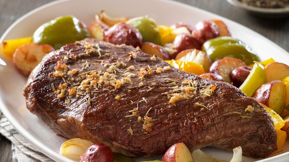 Beef Tri-Tip Roast with Rosemary-Garlic Vegetables