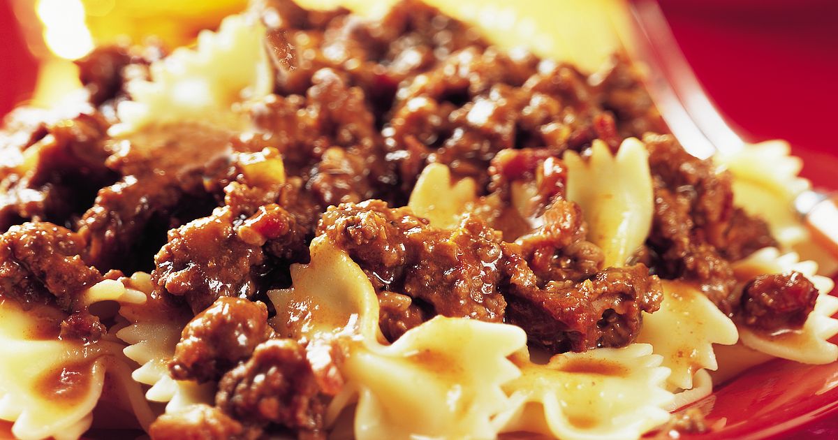 Porcini Mushroom and Beef Bolognese | Beef Loving Texans | Beef Loving Texans is your one-stop information center for beef recipes, cooking techniques and real life stories. Lean more about beef today. Brought to you by the Texas Beef Council.
