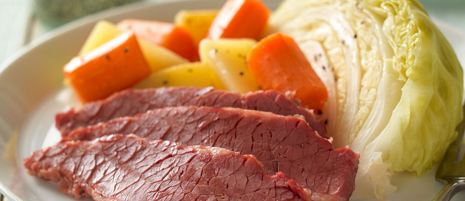 Classic Corned Beef with Cabbage & Potatoes Beef Loving Texans