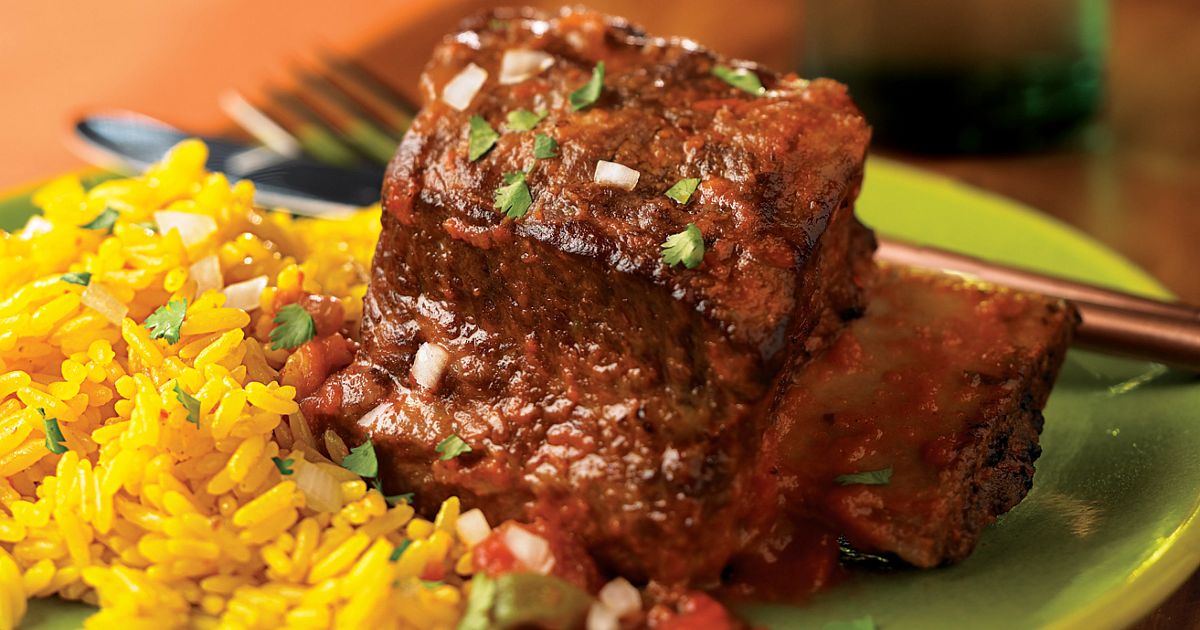 Chipotle-Braised Beef Short Ribs | Beef Loving Texans | Beef Loving Texans is your one-stop informat