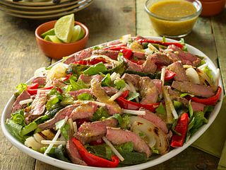 Beef Fajita Salad with Salsa Verde