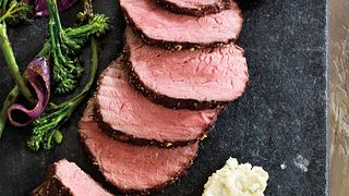 Peppered Top Sirloin Roast with Sautéed Broccolini