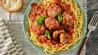 classic spaghetti and meatballs