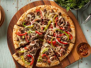 Beef Pepper and Onion Pizza