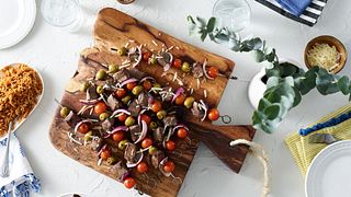 Smoked Steak Skewers with Tomatoes, Onions and Olives