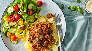 Beef & Kale Bolognese