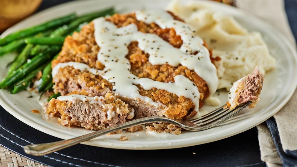 Classic Country Fried Steaks & Gravy