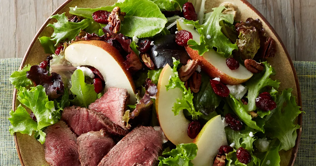 Beef Tenderloin, Cranberry and Pear Salad | Beef Loving Texans | Beef Loving Texans is your one-stop