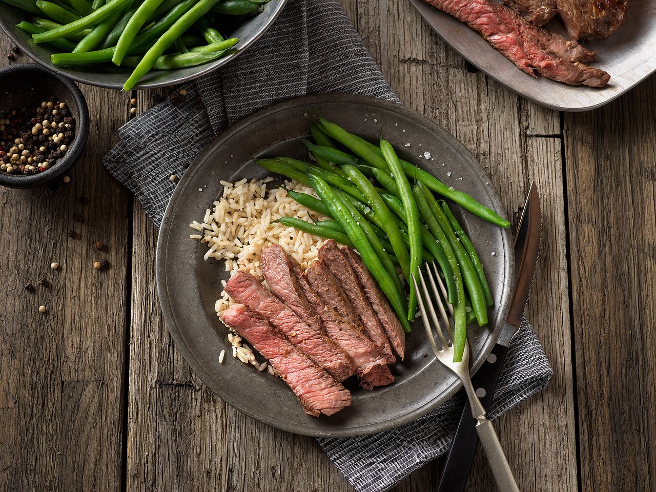Pepper-Rubbed Beef Chuck Eye Steak