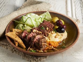 Mezze Steak Skewers Hummus
