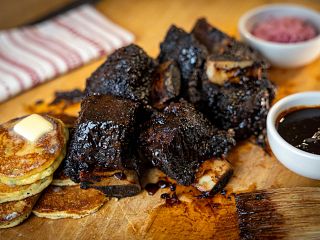 Glazed Short Ribs with Johnny Cakes