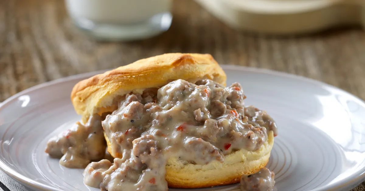 Beef Sausage Gravy | Beef Loving Texans | Beef Loving Texans is your one-stop information center for